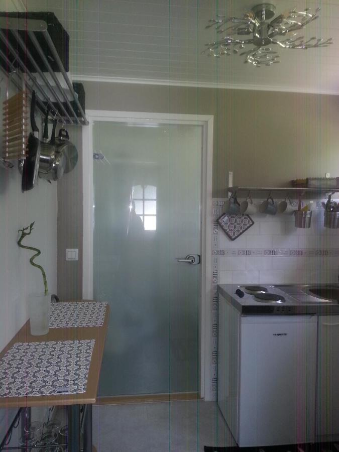 Poppelstrand Nuuksio, Pet Friendly Guest Apartment Экстерьер фото